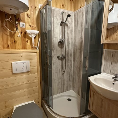 IMG_3395_Easy-Resize.com